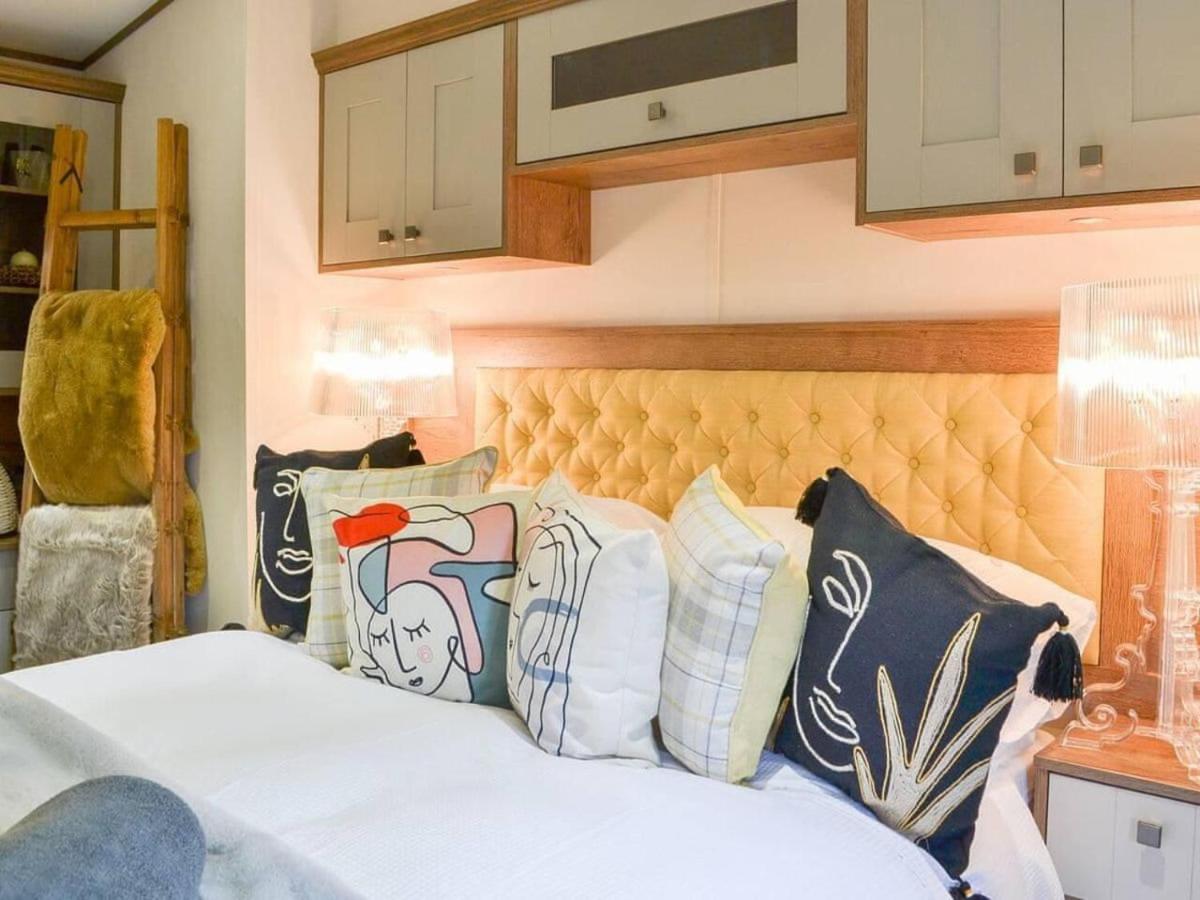 Luxury Boutique Style Lodge With Hot Tub Bridlington Εξωτερικό φωτογραφία