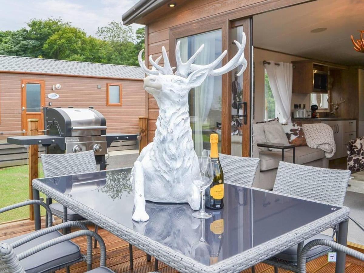 Luxury Boutique Style Lodge With Hot Tub Bridlington Εξωτερικό φωτογραφία