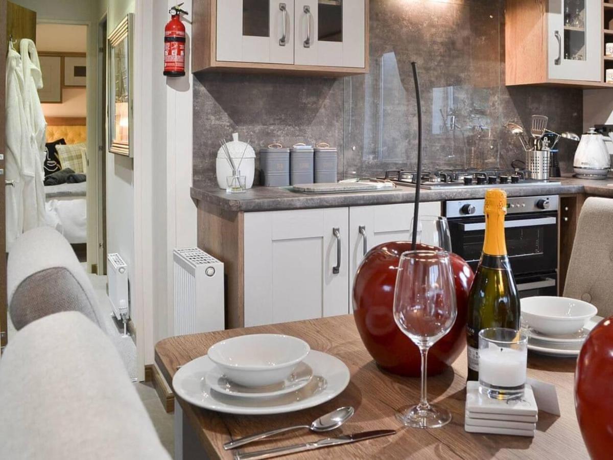Luxury Boutique Style Lodge With Hot Tub Bridlington Εξωτερικό φωτογραφία