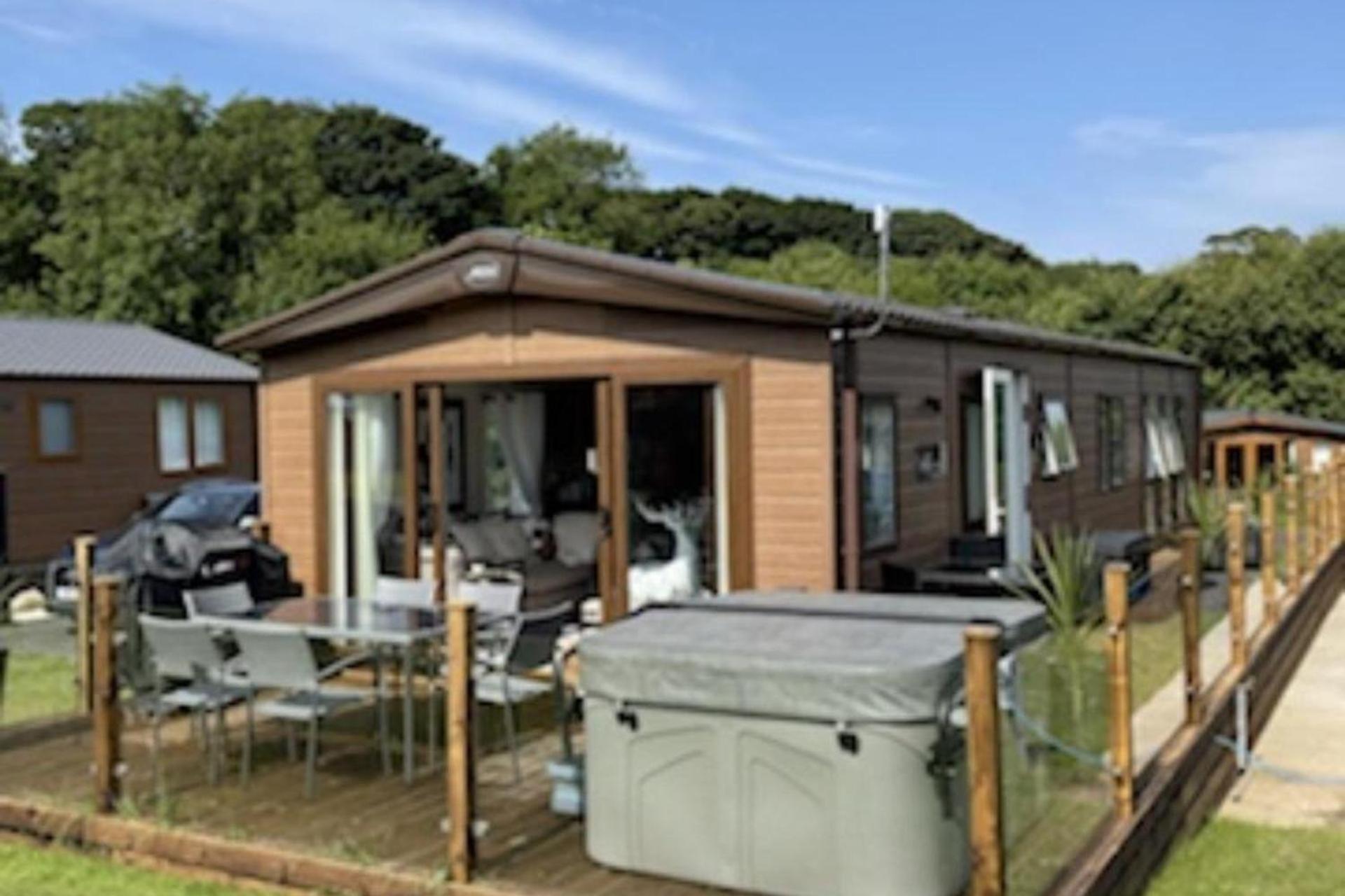 Luxury Boutique Style Lodge With Hot Tub Bridlington Εξωτερικό φωτογραφία